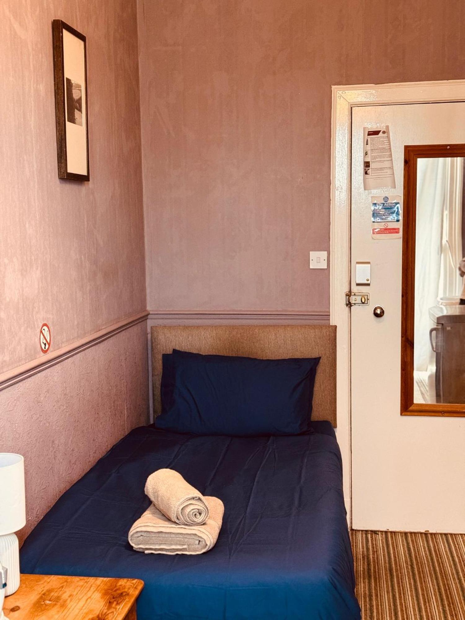 Edinburgh Travel Guest House Dış mekan fotoğraf